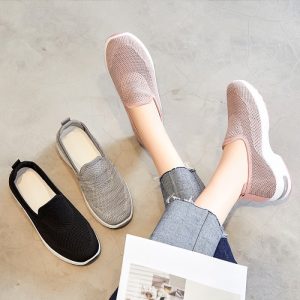 Rekomendasi Sepatu SlipOn Wanita