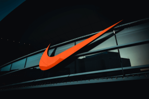 Pengalaman Pelanggan Nike Menggunakan AI