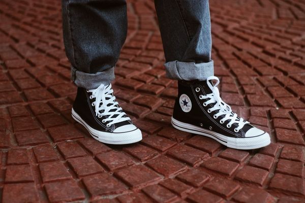 Memilih Sepatu Converse All Star yang Asli